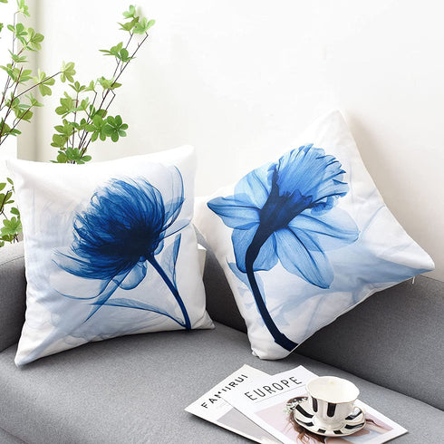 Wyooxoo Blue Pillow Covers 18x18 Set of 4 Decorative Floral Throw Pillow Cover for Couch Modern Outdoor Pillows Case for Sofa Living Room Cushion Bed Navy Blue and White Home Decor