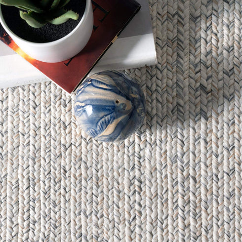 nuLOOM Wynn Braided Indoor/Outdoor Accent Rug, 2' x 3', Ivory