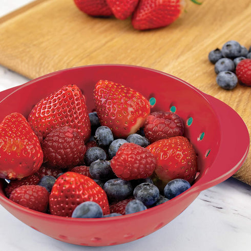 Tovolo Mini Quick Draining Berry Wash With Easy Grip Handles, Small Food Strainer for Berries & Fruit, Melamine Colander to Minimize Bruised Fruit, Cayenne Red