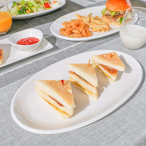 Sweese 749.101 Oval Serving Platters, White Porcelain Serving Platters for Party, Large Oval Serving Trays Serving Plates for Fish Dish, Steak, Restaurant, Dessert Shop, Set of 2, 14 Inches