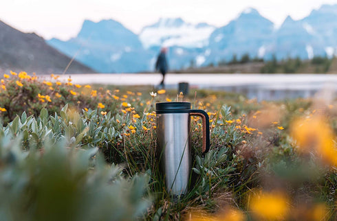 Ello Magnet Vacuum Insulated Stainless Steel Travel Mug