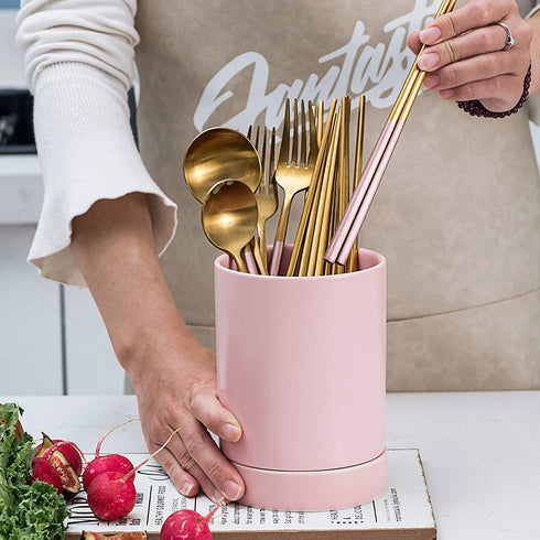 Bruntmor Kitchen Utensil Holder for Countertop, 5.6€³ Ceramic Utensil Crock, Matte Glazed Kitchen D©cor, Easy to Clean, Pink