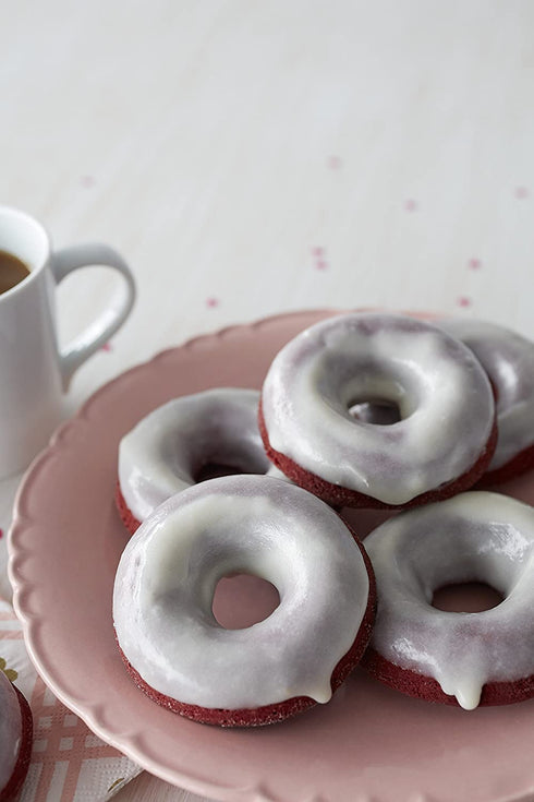 Wilton 6-Cavity Doughnut Baking Pan, Makes Individual Full-Sized 3 3/4" Donuts or Baked Treats, Non-Stick and Dishwasher Safe, Enjoy or Give as Gift, Metal (1 Pan)