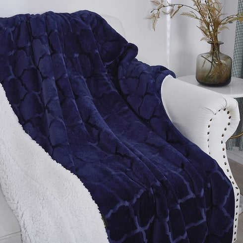 L'AGRATY Super Soft Sherpa Fleece Blanket, Microfiber Lightweight Plush Reversible Throw Blankets for Bed Couch Sofa Fuzzy Cozy Navy Cuddle Blankets Adults?50 x 60 inches, Navy?
