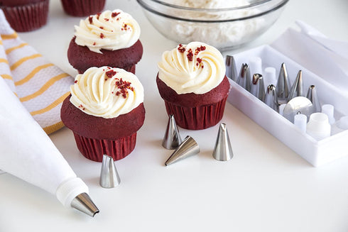 Fox Run Icing Decorating Set, 17-Piece