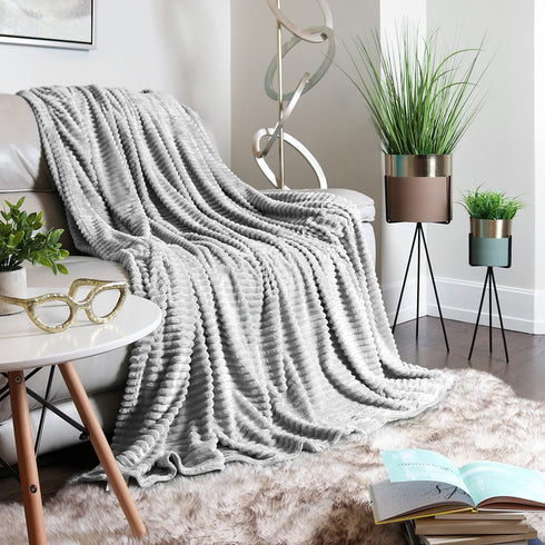 Nestl Fleece Blanket - Bed Blankets Queen Size - Soft Fuzzy Blanket - Lightweight Queen Blanket for Bed - Cut Plush Blanket - Light Grey Queen Size Blanket - 90x90 Inches
