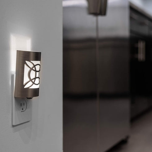 GE CoverLite LED Night Light, Decorative, Plug-in, Smart Dusk-to-Dawn Sensor, Home Décor, Ideal for Bedroom, Bathroom, Kitchen, Hallway, UL-Certified, 46459, Brushed Nickel | Geometric