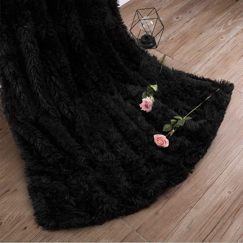 LOCHAS Super Soft Shaggy Faux Fur Blanket, Plush Fuzzy Bed Throw Decorative Washable Cozy Sherpa Fluffy Blankets for Couch Chair Sofa (Black 50" x 60")