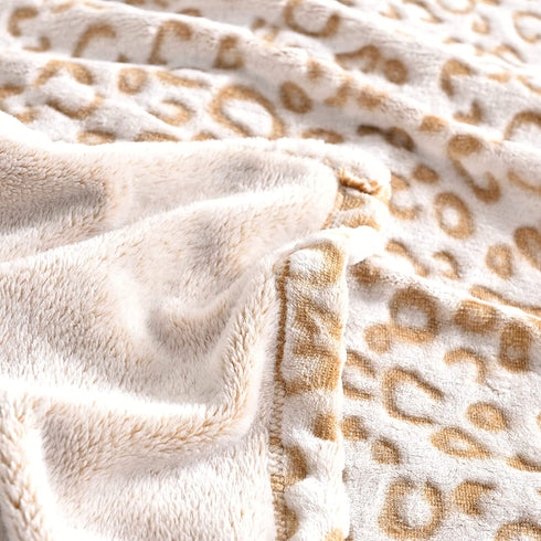 Pleasant Boulevard | Leopard Throw Blanket Fleece, Premium Lightweight Cozy Warm Plush Microfiber Bedspread for Couch Sofa and Bed (Brown, Throw (50 x 60 inches))