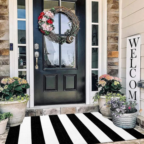 Black and White Outdoor Runner Rug 27.5'' x 43'',Washable Striped Layered Doormats Front Porch Rug Farmhouse Check Entrance Carpet for Welcome Mat/Indoor/Laundry Room