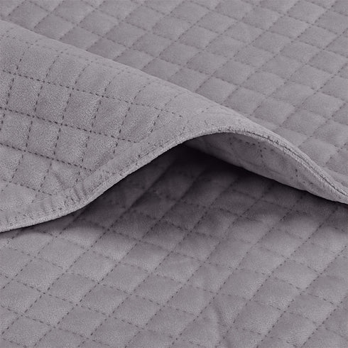 Amazon Basics Quilted Minky Weighted Blanket Cover - 48" x 72" (Twin), Dark Grey