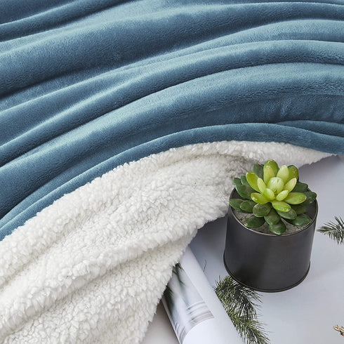 Walensee Sherpa Fleece Blanket (Throw Size 50?x60? Slate Blue) Plush Throw Fuzzy Super Soft Reversible Microfiber Flannel Blankets for Couch, Bed, Sofa Ultra Luxurious Warm and Cozy for All Seasons