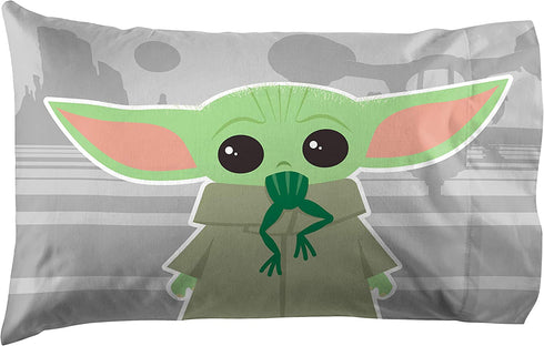 Jay Franco Star Wars The Mandalorian The Cutest Bounty 1 Pack Pillowcase - Double-Sided Kids Super Soft Bedding - Features The Child Baby Yoda Grogu (Official Star Wars Product)
