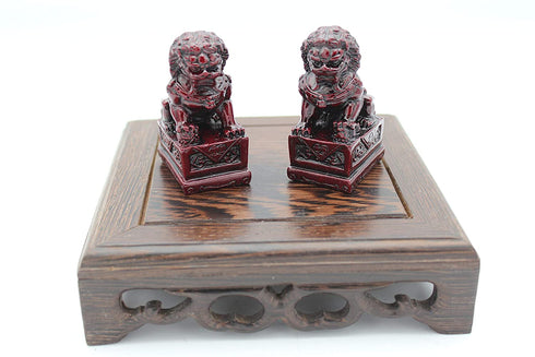 LuckyGifts A Pair of Mini Vintage Red Wood Look Feng Shui Fu | Foo Dog Home Protection Lions Guardians Set