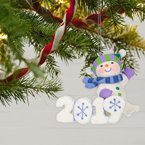 Hallmark Keepsake Christmas Ornament 2019 Year Dated Frosty Fun Decade Snowman