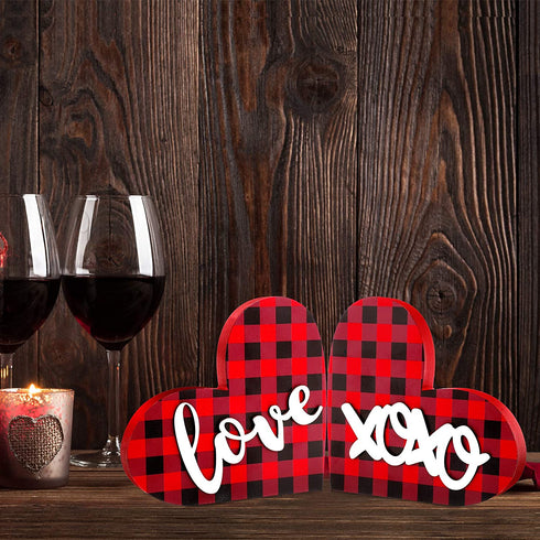 Hicarer 2 Pieces Valentine's Day Heart Wood Sign, Romantic Buffalo Plaid Be Mine Love Heart Wood Home Decoration, Wood Grain Block and Slices Decorations for Wedding Valentines Day Party (Red Plaid)