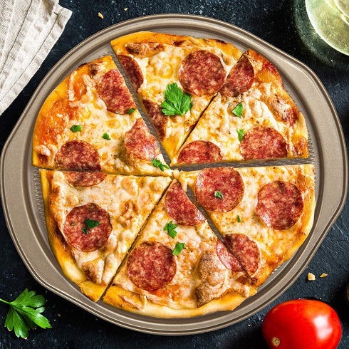 Glad Nonstick Large Pizza Pan for Oven | Round Baking Tray | Textured Cooking Sheet Crisper | Premium Bakeware Series for Home Kitchen, 14 Inch, Gold