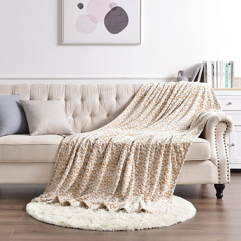 Pleasant Boulevard | Leopard Throw Blanket Fleece, Premium Lightweight Cozy Warm Plush Microfiber Bedspread for Couch Sofa and Bed (Brown, Throw (50 x 60 inches))