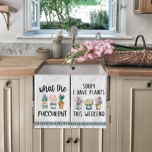 pinata Plant Lover Gifts Funny Kitchen Towels, What The Fucculent, I Wet My Plants Gifts for Gardeners, Crazy Plant Lady Gifts, Decorative Kitchen Towels, Hand Towels, Tea Towels, Housewarming Gift