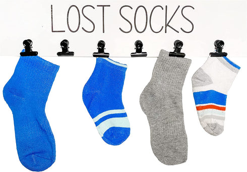 The Farmhouse Room Inc. Lost Socks Laundry Sign Wall Decor with 6 Hanging Clips, Rustic Family Home Laundry Room Decor for Lonely Pairs Seeking Sole Mates, Sawtooth Hanger