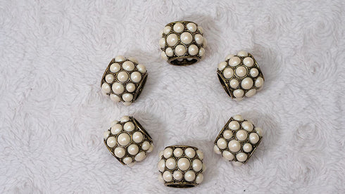 Angel Maya Elegant and Gorgeous Pearl Napkin Rings Set of 6 for Formal or Casual Dining, adds Sophisticated Touch to Your Family Gathering, Dinner Party, Wedding All Other Special Events.