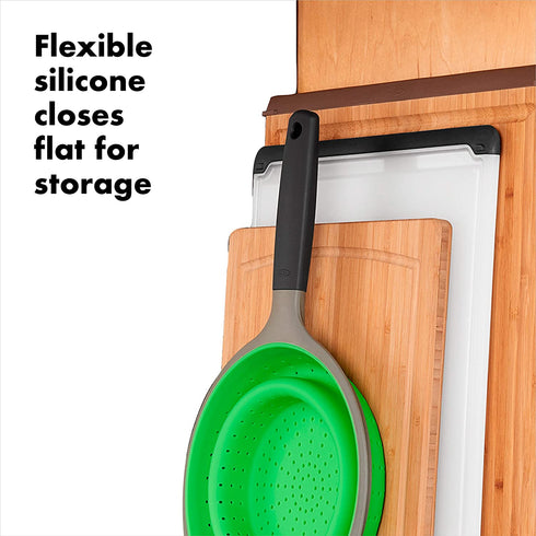 OXO Good Grips Silicone Collapsible Strainer, 2 Quart,Green