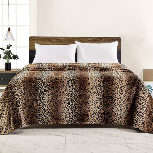 Viviland Flannel Fleece Blanket Throw Size 50x60, 280 GSM Lightweight Blanket for Couch Sofa Bed, Super Soft Cozy Warm Blanket, Leopard Print