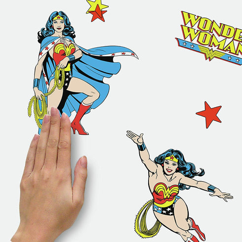 RoomMates RMK4308SCS Wonder Woman Cartoon Peel and Stick Wall Decals