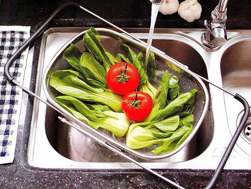 Over The Sink Stainless Steel Oval Colander with Expandable Rubber Grip Handles Strainers, Fine Mesh Strainer Basket Kitchen 6 Quart Colander for Strain, Drain, Rinse Fruits, Vegetables