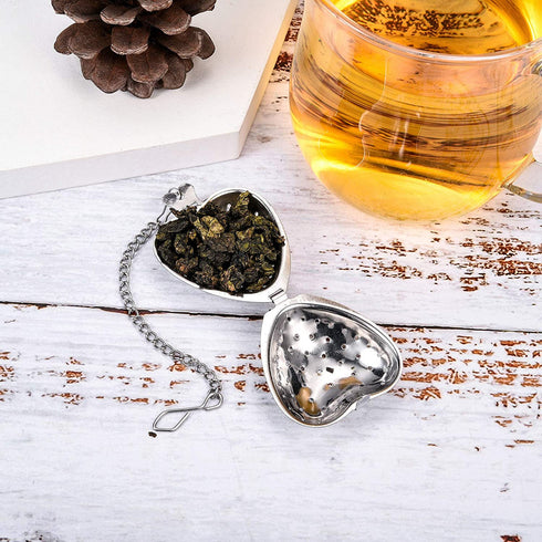 DISIWENE 7 Pack Loose Leaf Tea Infuser, Tea Strainer Stainless Steel Tea Ball with Chain and Drip Trays, small Tea Filter Set for Mug (Silver-Set A)