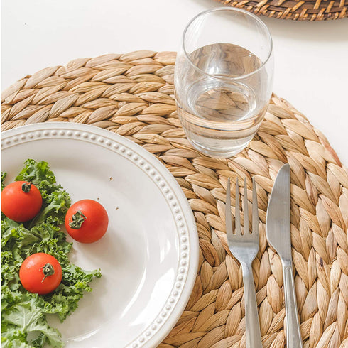 Artera Round Woven Placemats - Set of 4, Natural Wicker Placemats, Water Hyacinth Straw Braided Placemats, Heat Resistant Non-Slip Weave Placemats Handmade (11.8" Round, Style 1)