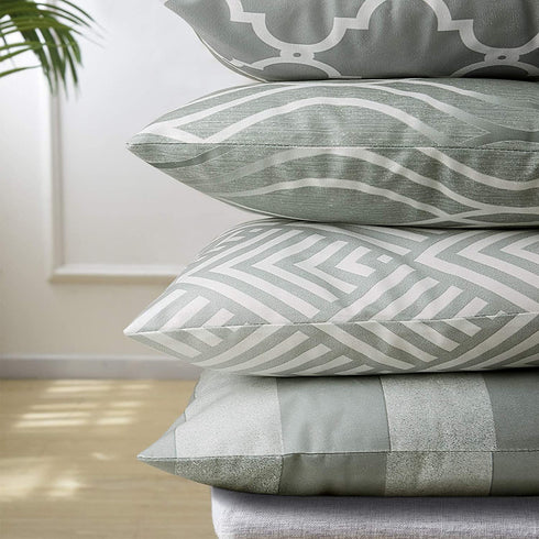 pendali Throw Pillow Covers 18x18, Decorative Square Throw Pillow Cover Cushion Covers Pillowcase, Home Decor Decorations for Sofa Couch Bed Chair Car, Set of 4, Pillow Protector