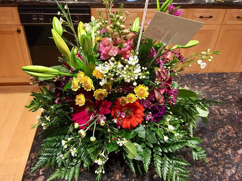Floral Supply Online - Green Design Bowls for Flower Arrangements, Centerpieces, and Holiday Decorating. (6" Green, 12 Bowls)