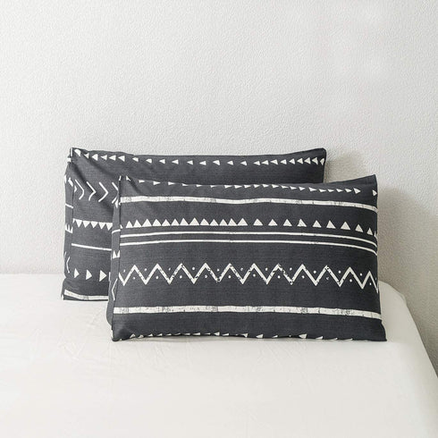 SUSYBAO 100% Cotton Pillowcases Queen Size Set of 2 Black Aztec Geometric Pattern Bed Pillow Covers Envelope Closure End Pillow Encasement Home Decor Soft Lightweight Durable, 20 in x 26 in
