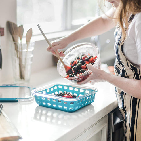 Ello Duraglass Baking Dish, 8x8-2Qt, Polar Grey