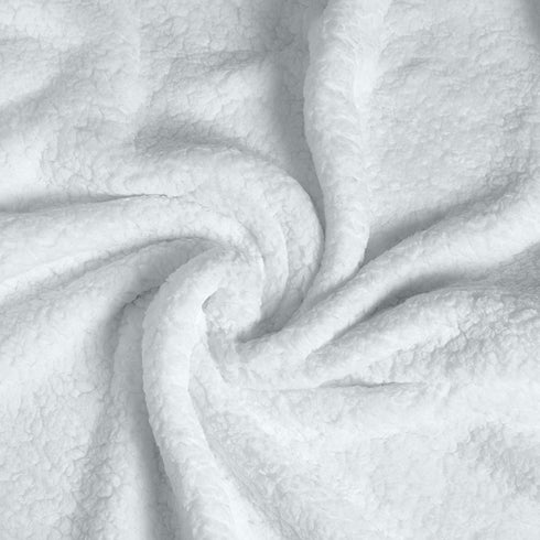 Amazon Basics Kids Ultra-Soft Micromink Sherpa Blanket - Twin, Grass Green