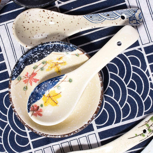 Whitenesser Japanese Retro Soup Spoons Set of 5, Ceramic Spoon Suitable for Soup, Gravy, Cake, Oatmeal, Chaos, Dumplings,Salad