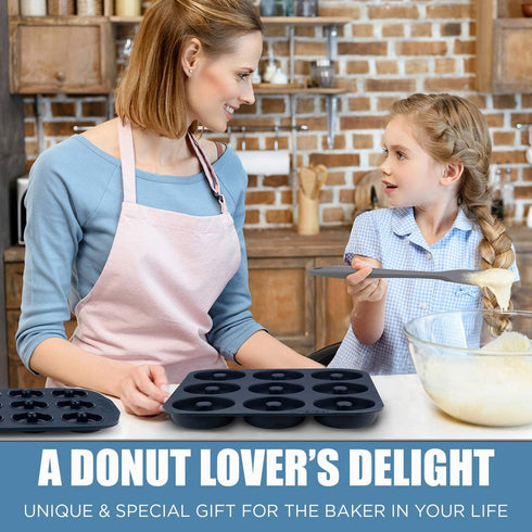 Chefast Silicone Donut Pans Combo Kit: Non-Stick Large and Mini Donut Pan Baking Molds, Spatula, and 5 Pastry Bags - for Full-Size and Small Donuts - Bagels and Doughnuts Maker Set