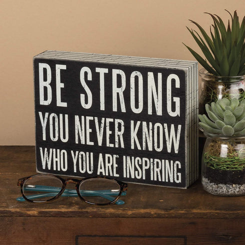 Primitives by Kathy Pinstripe Trimmed Box Sign, 8 x 6-Inches, Be Strong