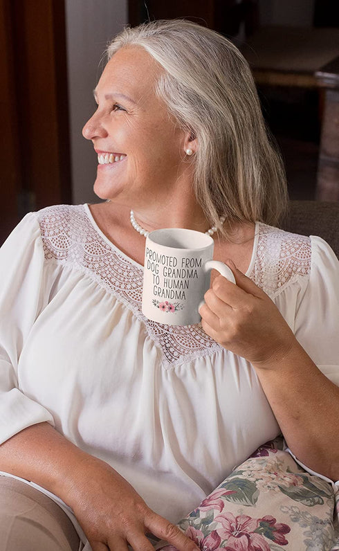 New Baby Reveal Gift For Grandma, Grandma To Be Mug From Daughter for Christmas, Baby Pregnancy Announcement Gift, Cute Mug For Woman, New Grandmother Gift, Future Grandma Coffee Mug