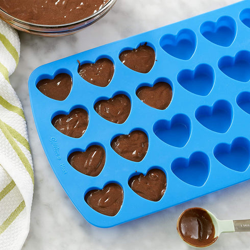 Wilton Easy-Flex Silicone Heart Mold, 24-Cavity for Ice Cubes, Gelatine, Baking and Candy