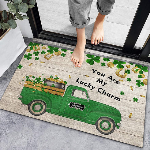 OneHoney Green Farm Truck Door Mat Wood Board Floor Bath Rugs, St.Patrick's Day Lucky Clover Leaf Entrance Doormats Non Slip Kitchen Rug for Indoor Bedroom Bathroom Living Room 16x24inch
