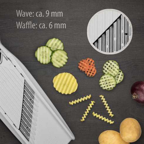 Swissmar Borner PowerLine Wave Waffle Cutter
