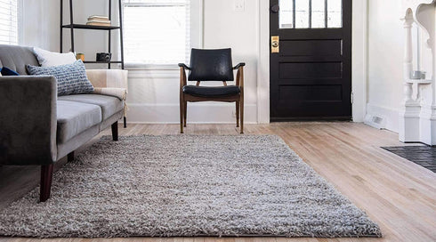 Unique Loom Solo Solid Shag Collection Area Modern Plush Rug Lush & Soft, 2 ft 2 in x 3 ft, Cloud Gray