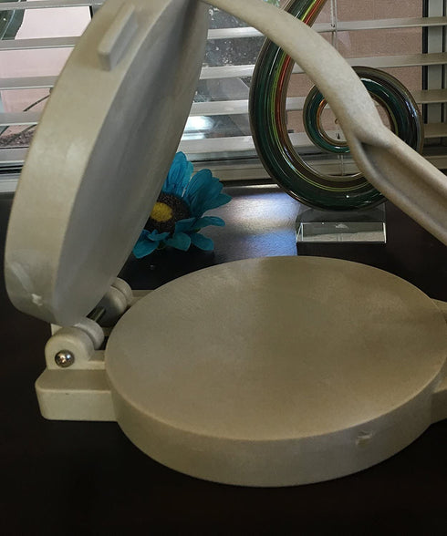 7.5 inches Tortilla Press Heavy Duty Plastic Authentic Tortilla Maker Corn Tortilla Machine