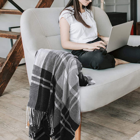 JUDYBRIDAL Plaid Chenille Throw Blanket Extra Soft Blanket All-Season Dual-Sided Home Decor Blankets with 3 Inches Tassels for Bed Sofa Couch Chair 50" W x 67" L (Black/White)