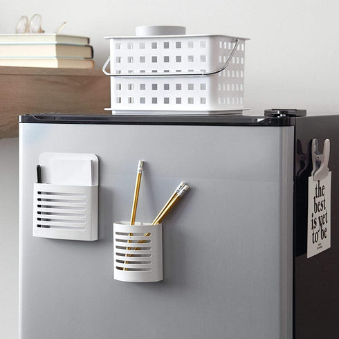 iDesign Forma Magnetic Modern Pen and Pencil Holder, Writing Utensil Storage Organizer for Kitchen, Locker, Home, or Office, Set of 1, Matte White