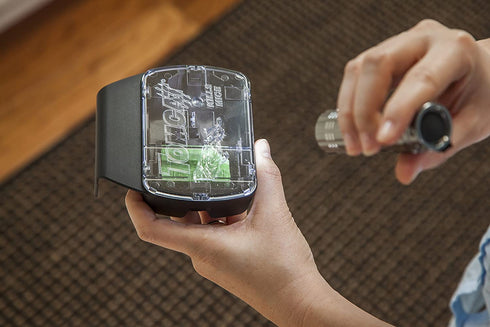 Tomcat Mouse Killer I Tier 1 Refillable Mouse Bait Station, 1 Station with 16 Baits (Bag)