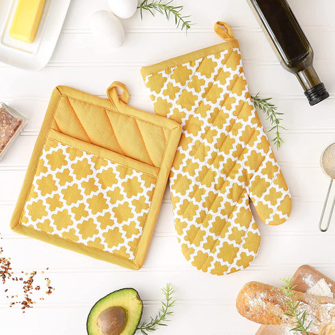 DII Lattice Basics Collection Kitchen Essentials, Oven Mitt & Potholder Set, Honey Gold, 2, Piece