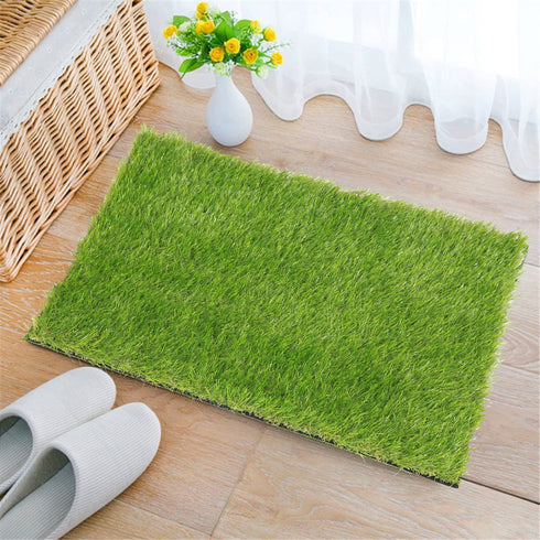 QYH Artificial Grass Doormat Indoor Outdoor Green Lawn Rug Pet Turf for Dogs Pee Pad Synthetic Grass Door Mat Fake Grass for Entrance Way (16" x 24")
